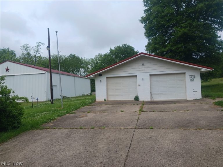 183 Deming Road, Fleming, OH - Photo 2