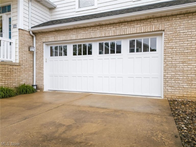 1340 Cascade Circle, Canton, OH - Photo 3