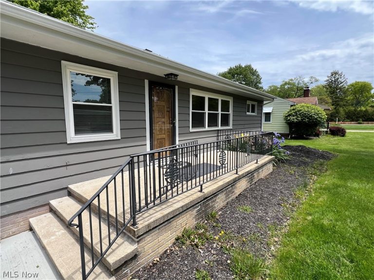25716 Westwood Road, Westlake, OH - Photo 3