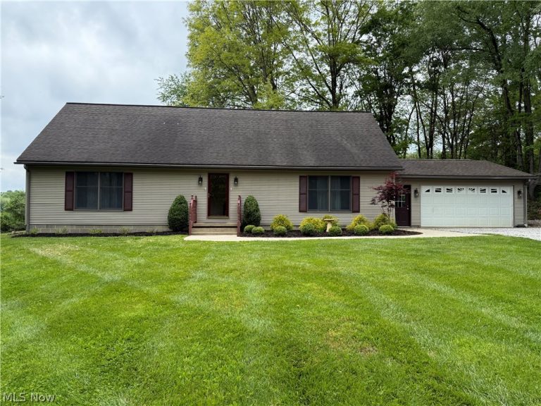 7938 Interlaken Drive, Millersburg, OH, 44654