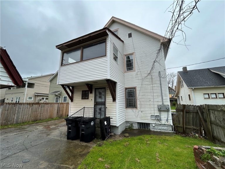 11721 Hamlen Avenue, Cleveland, OH - Photo 4
