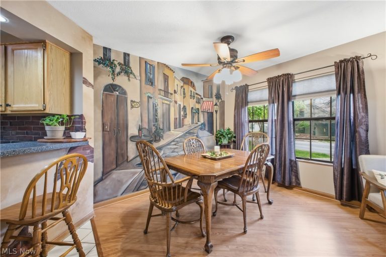 1323 Red Tail Hawk Court ##3, Boardman, OH - Photo 6