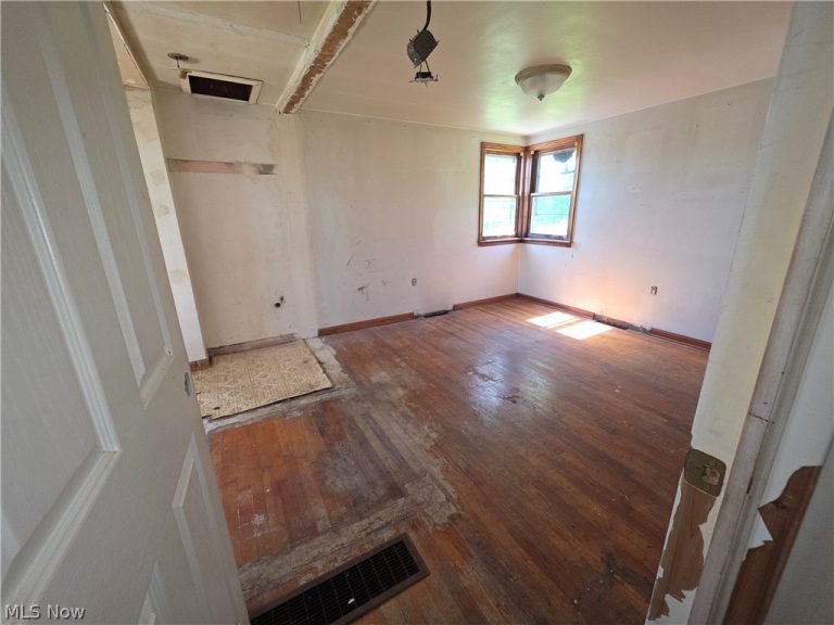 5491 Bye Road, East Palestine, OH - Photo 6