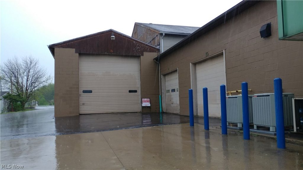 15525 High Street ##3, Middlefield, OH