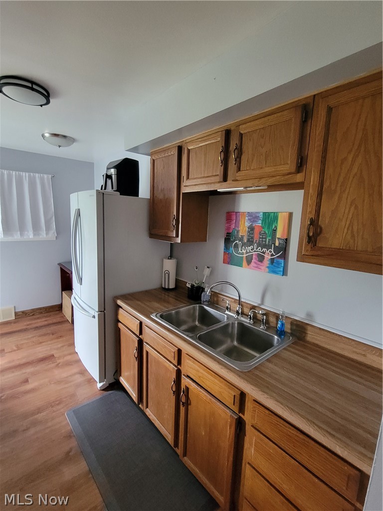 5230 147th Street, Brook Park, OH - Photo 3