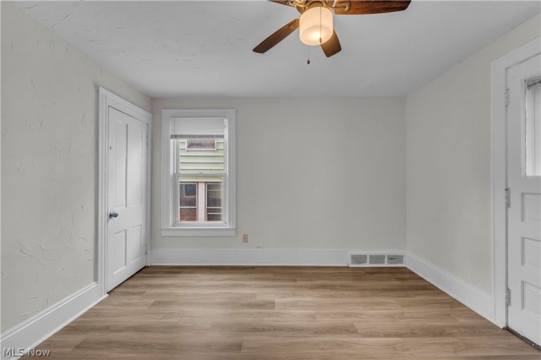 2018 100th Street #2/UP, Cleveland, OH - Photo 3