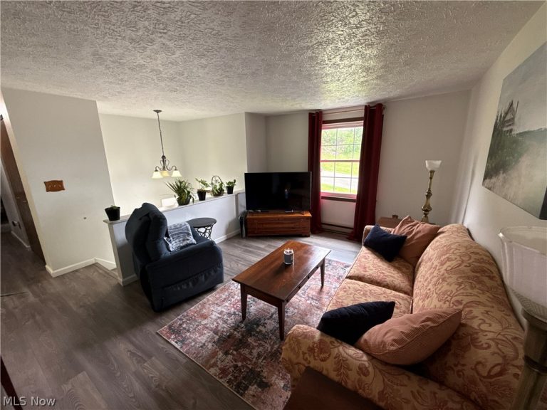 191 Ridgeland Drive, Toronto, OH - Photo 2