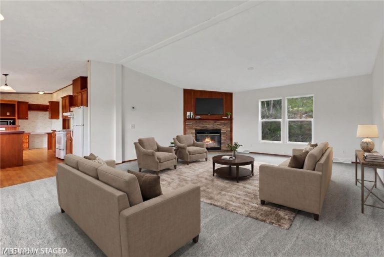 12186 State Route 155, Corning, OH - Photo 2