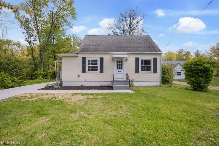 7531 Macedonia Road, Oakwood, OH, 44146