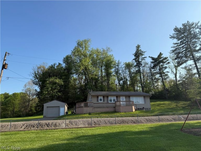 1182 Potts Lane, Zanesville, OH - Photo 2