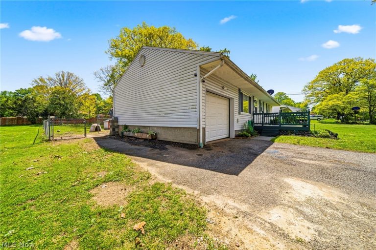 3146 Spencer Drive, Geneva, OH - Photo 4