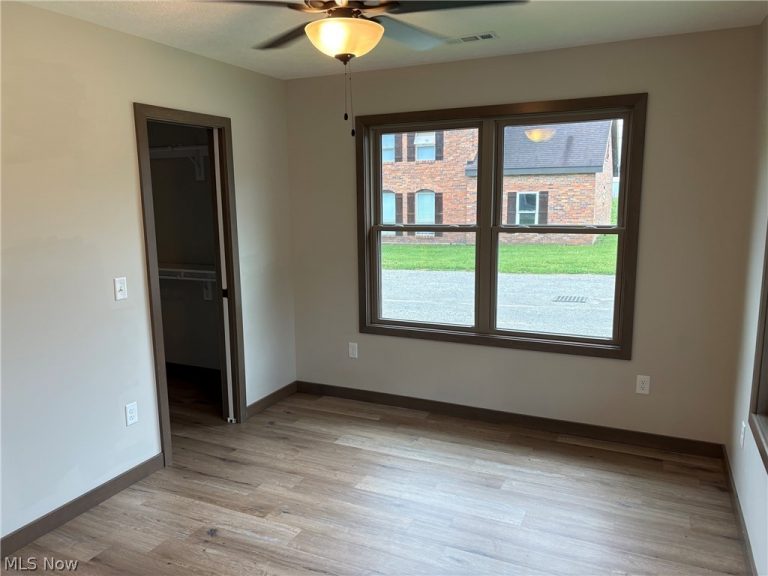 2723 Barnhill Road, New Philadelphia, OH - Photo 6