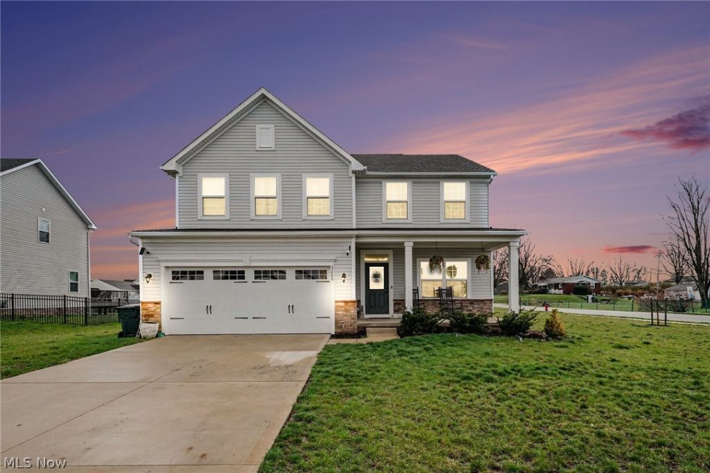 3268 Stoneleigh Road, Canton, OH