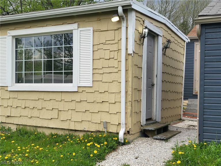 446 Steels Corners Road, Stow, OH - Photo 5