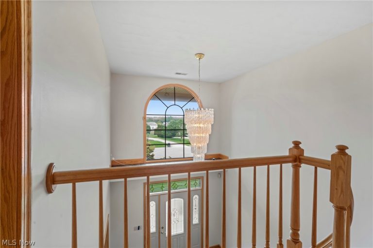 6065 Saint Elia Court, Canfield, OH - Photo 4