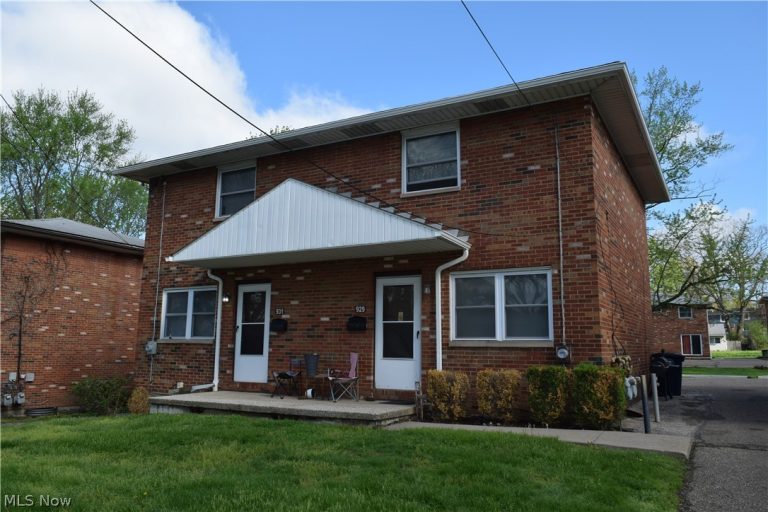 929-931 Rosamond Avenue, Akron, OH - Photo 2