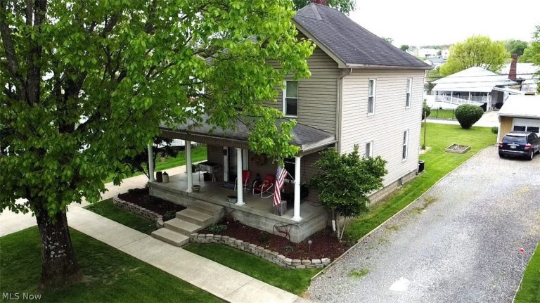 817 Walnut Street, Caldwell, OH - Photo 3
