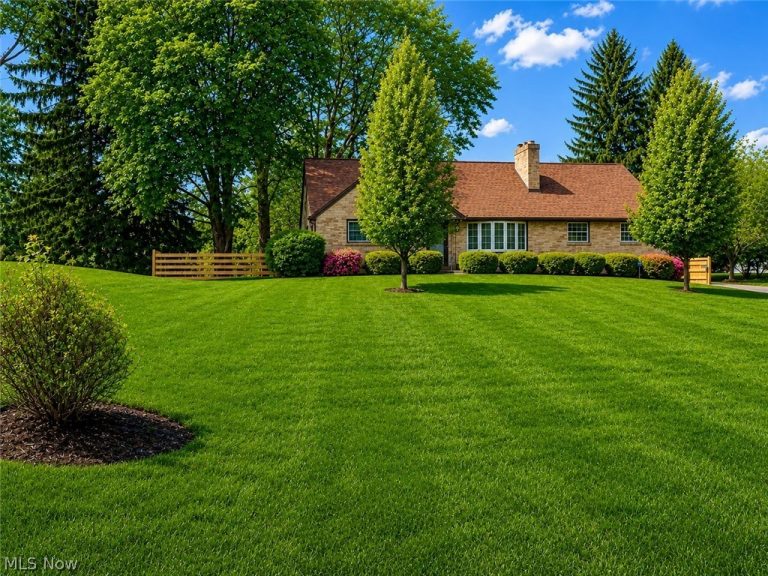 5960 Lasater Drive, Canton, OH - Photo 3