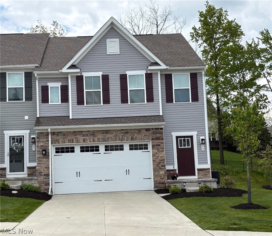 90 Pine Avenue, Peninsula, OH