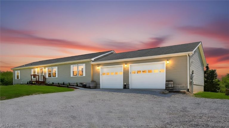 4780 Huggins Road, Zanesville, OH, 43701