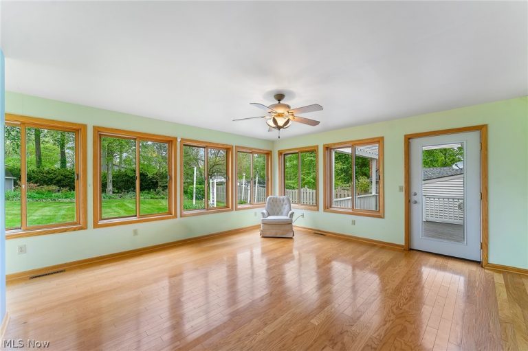 116 Woodland Drive, New Middletown, OH - Photo 8