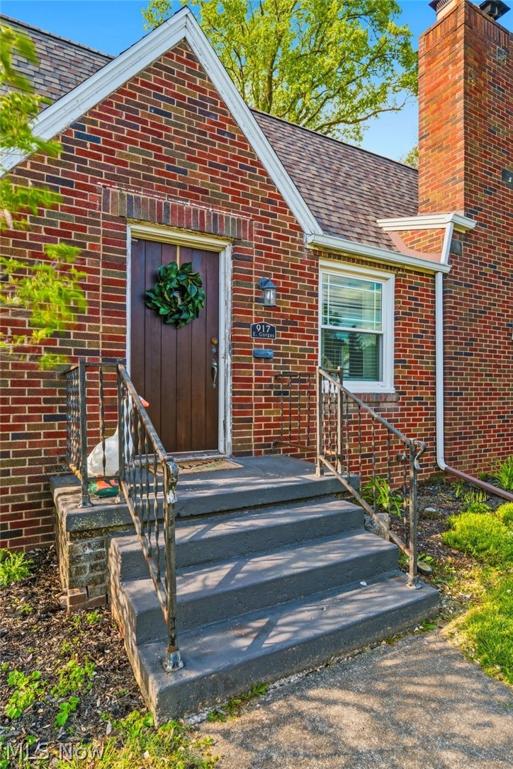 917 Gorgas Street, Louisville, OH - Photo 4