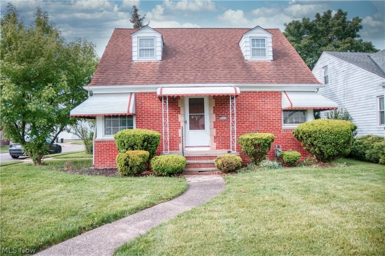 7507 Arden Avenue, Parma, OH, 44129