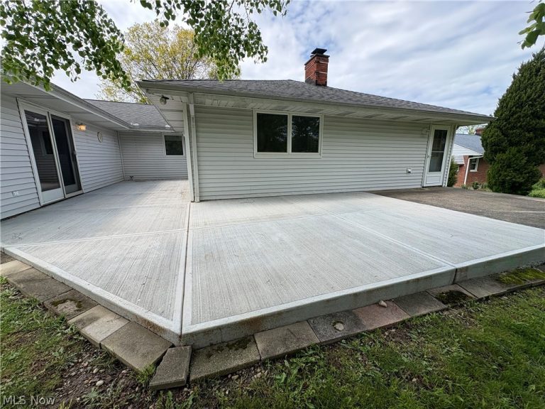 2821 Trabar Drive, Willoughby Hills, OH - Photo 5