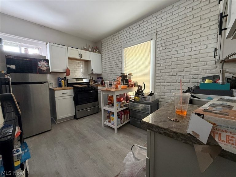 3802 Library Avenue, Cleveland, OH - Photo 4