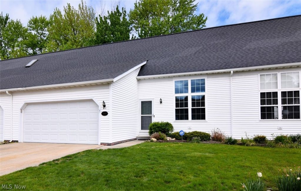 2529 Clearwater Lane #22, Painesville Twp, OH
