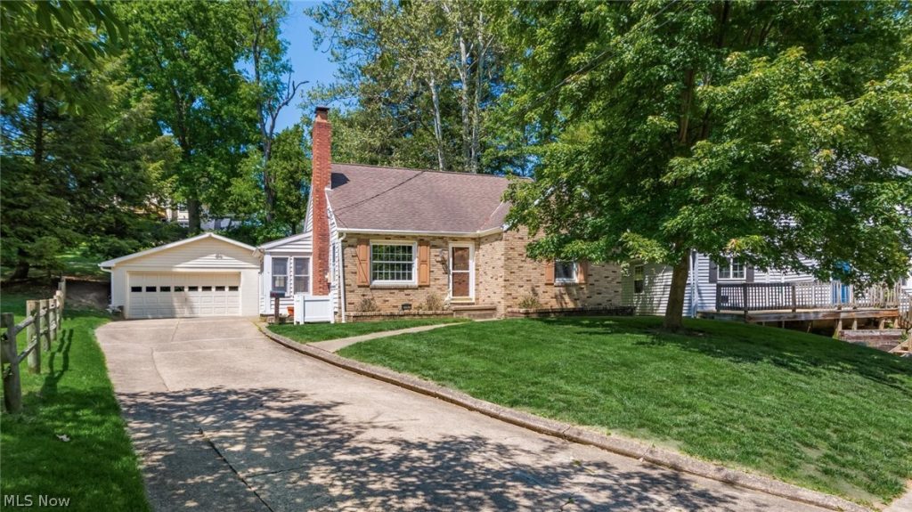 2067 Norwood Boulevard, Zanesville, OH