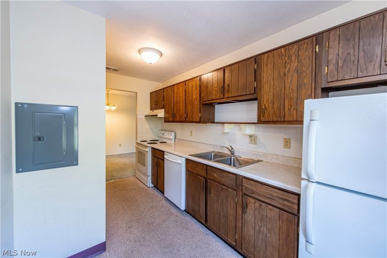 3064 Kent Road #309 A, Stow, OH - Photo 6