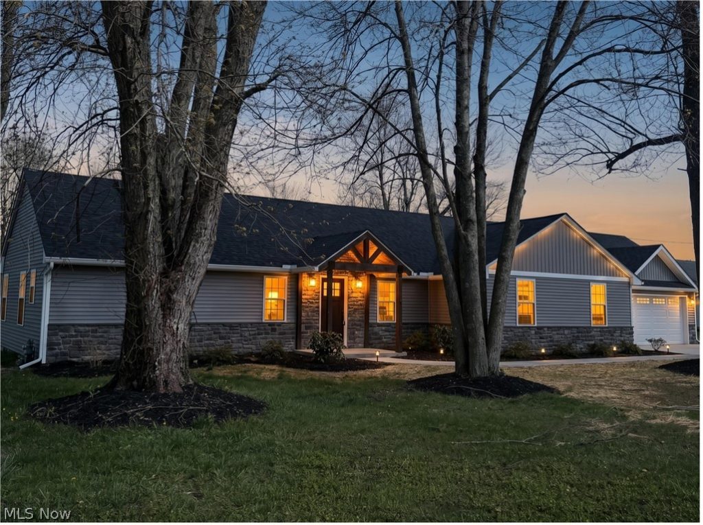 16243 Roselawn Drive, Burton, OH