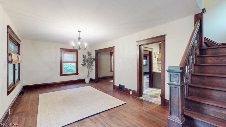645 Summit Street, Alliance, OH - Photo 4