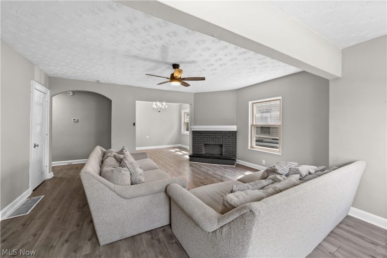 1335 West Boulevard, Cleveland, OH - Photo 4
