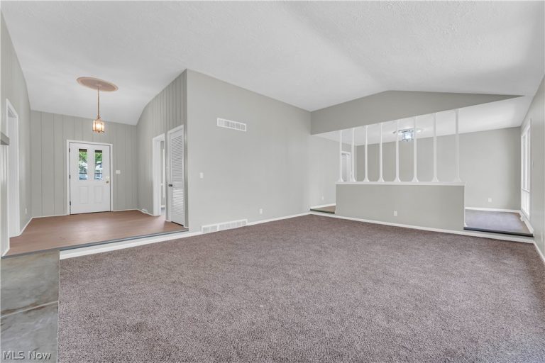 1183 Romayne Drive, Akron, OH - Photo 5