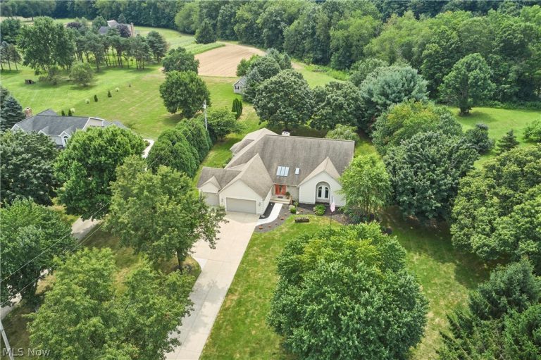 3666 Minor Road, Copley, OH - Photo 2