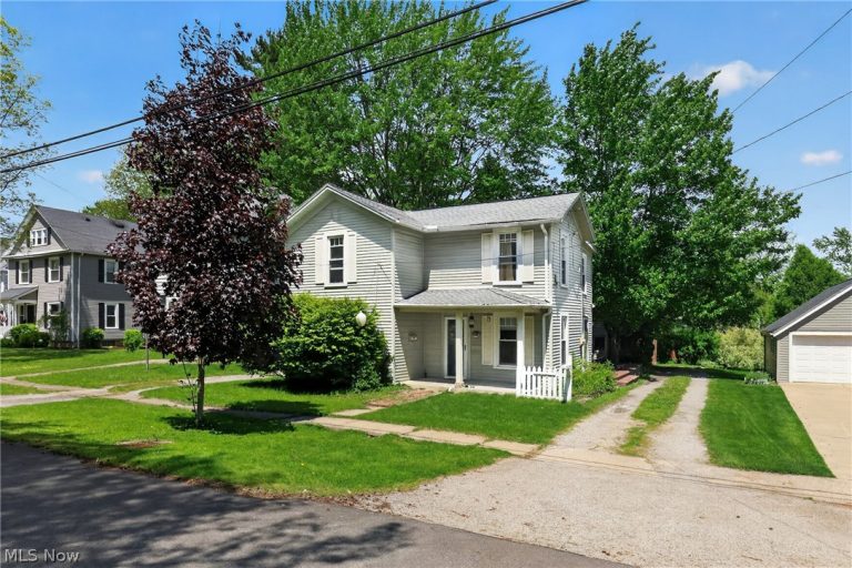 104 Court Street, Canfield, OH, 44406