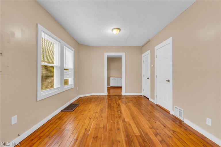 4105 Muriel Avenue, Cleveland, OH - Photo 8