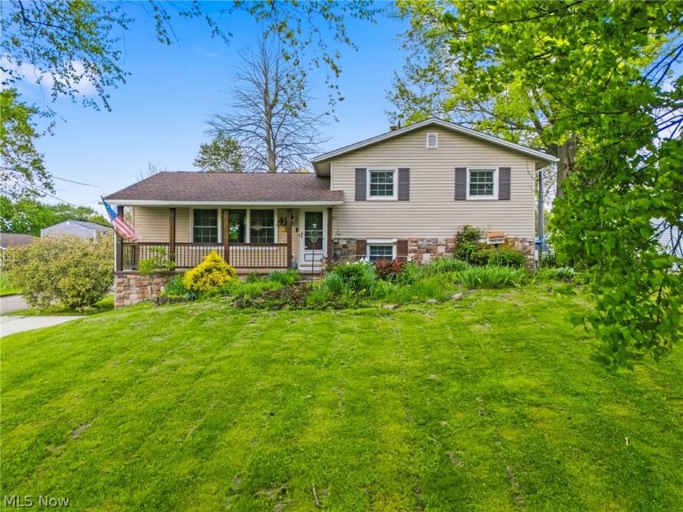 1508 Pauli Street, Canal Fulton, OH - Photo 2