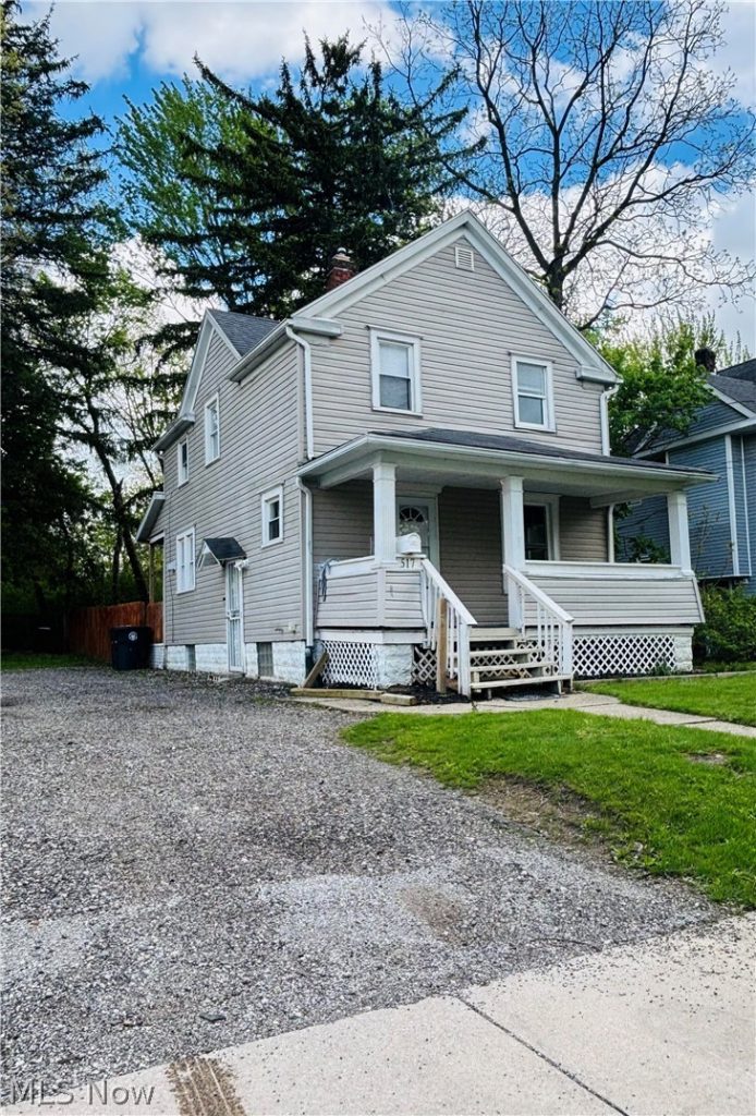 517 East Avenue, Akron, OH
