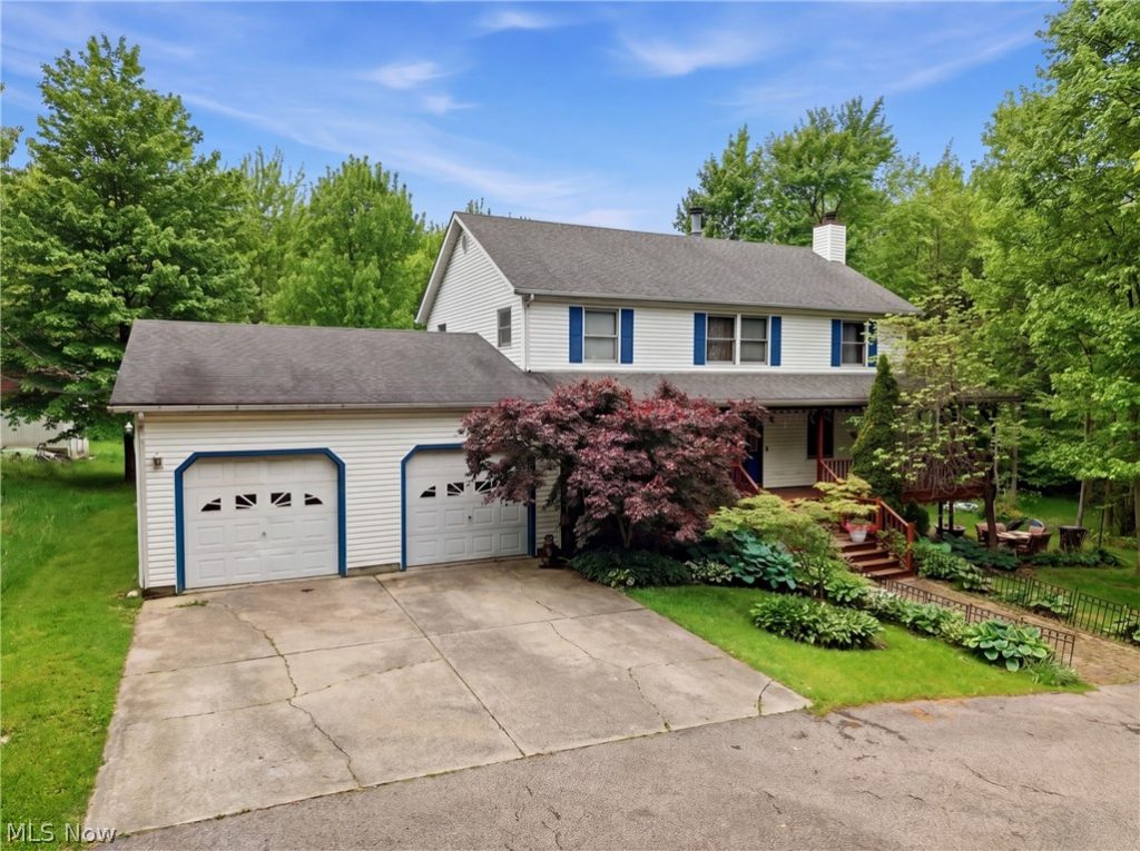 5738 Dewey Road, Madison, OH