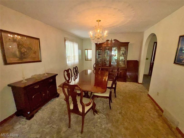 1591 Elberta Avenue, North Canton, OH - Photo 8