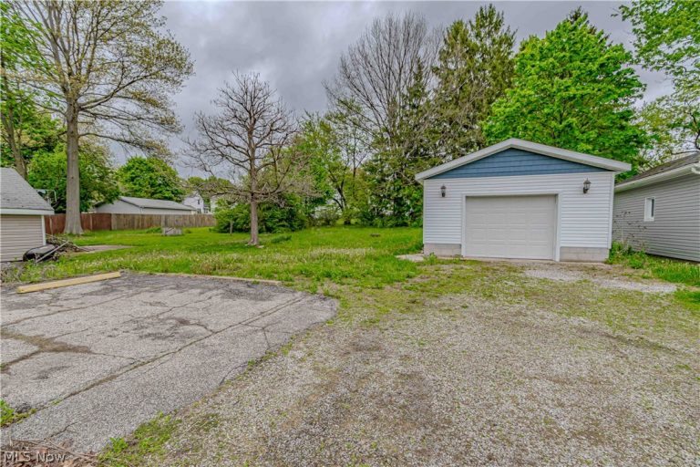 389 High Street, Wadsworth, OH - Photo 4