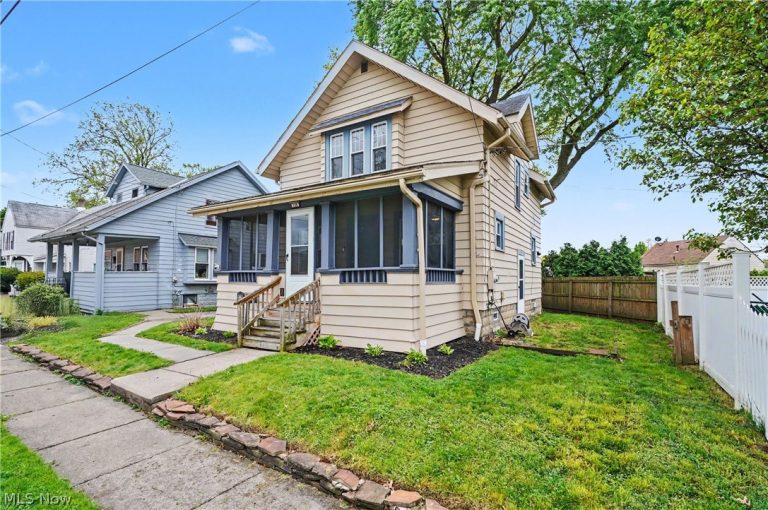 538 Stow Avenue, Cuyahoga Falls, OH - Photo 2
