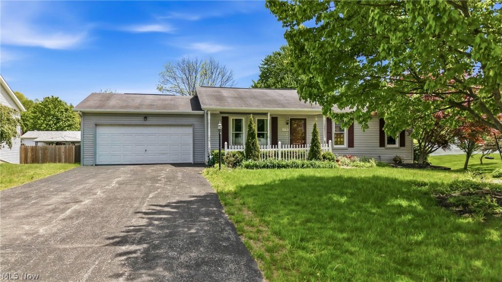 1752 Ansley Way, Salem, OH