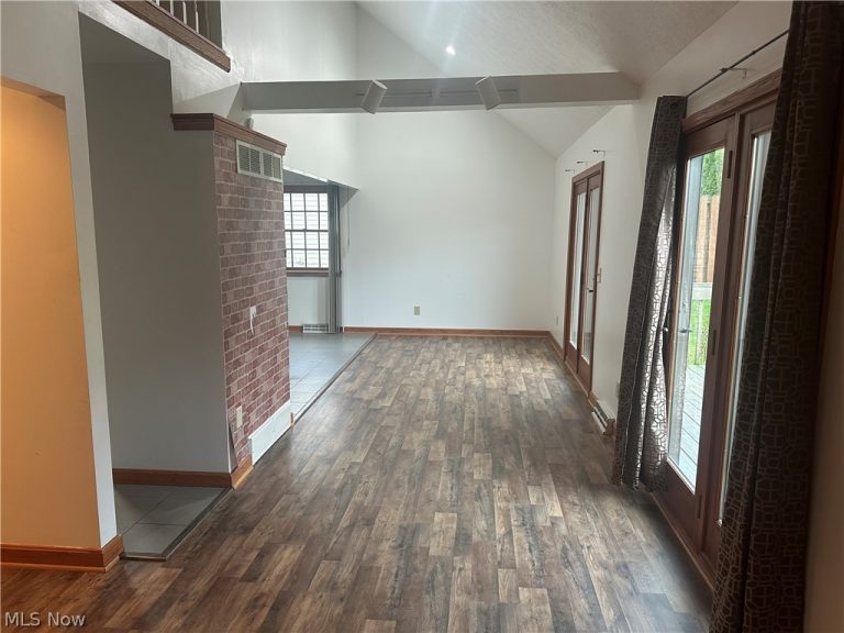 3580 Western Reserve Road, Poland, OH - Photo 5