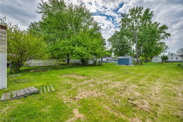 2901 Fulmer Road, Lorain, OH - Photo 8