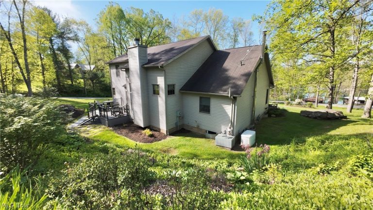 7714 Lucerne Dr, Millersburg, OH - Photo 4