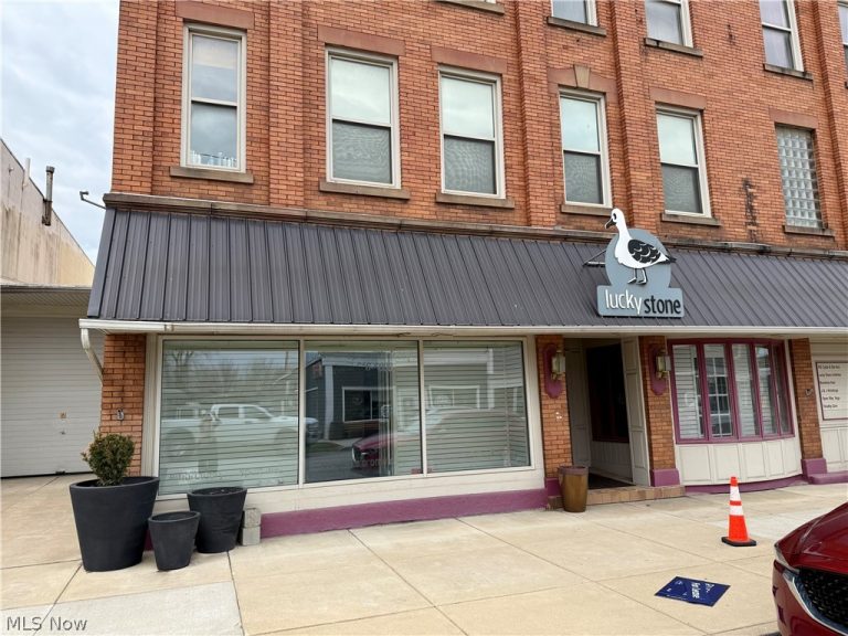 607 Main Street, Huron, OH - Photo 2